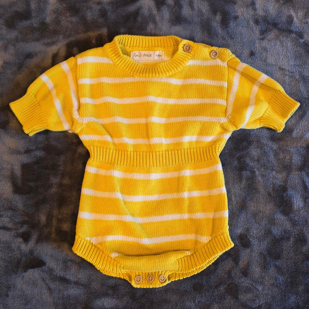 Fin & Vince Mustard Yellow White Striped Knit Bubble Romper Bodysuit 6-12M